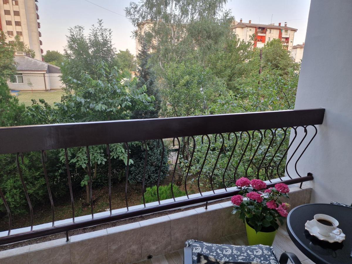 Appartement Esperanto à Vranje Extérieur photo